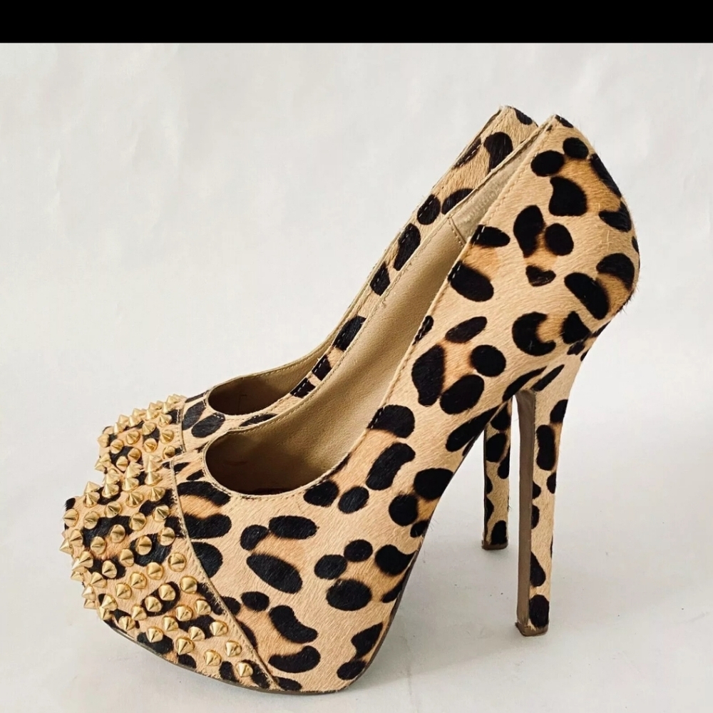 Steve Madden Leopard Print Spike Platform Pumps - Black and Tan